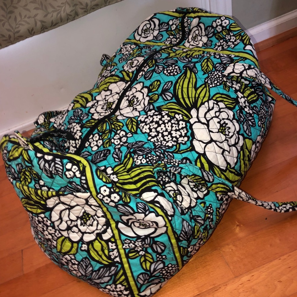 Vera Bradley large overnight bag